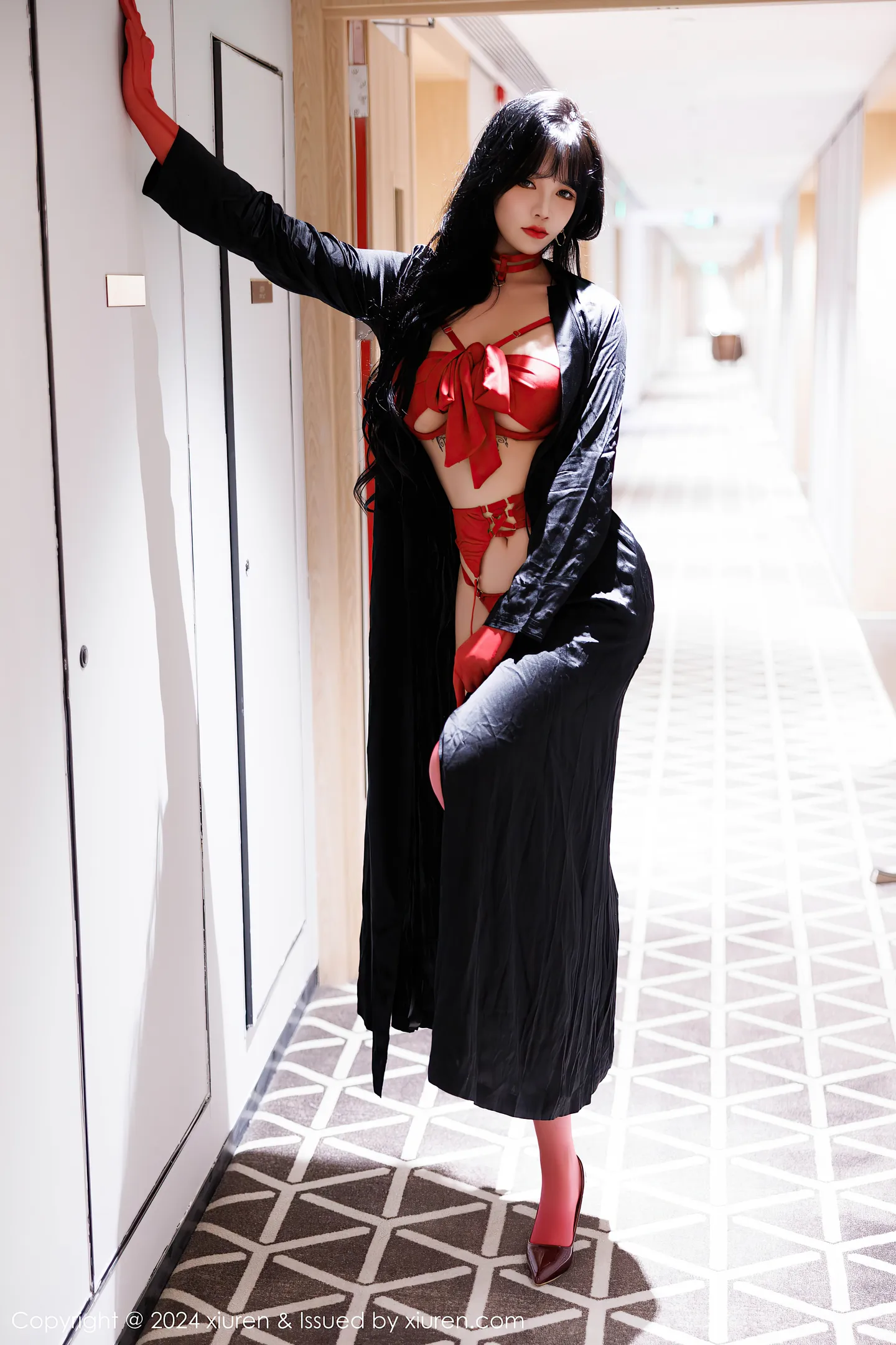 图片[4]-[XiuRen秀人网] VOL.9671 模特娜比性感红色情趣内衣配红色丝袜秀凹凸身材完美诱惑写真80P-秀人网官方网站